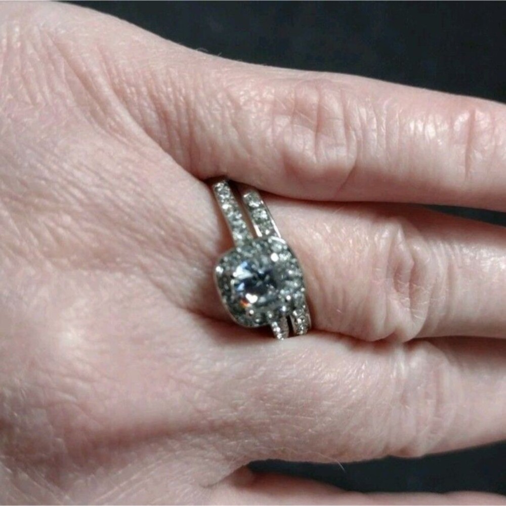 Silver Tone Engagement Ring Set Wedding Promise Clear Rhinestone Size 7.75